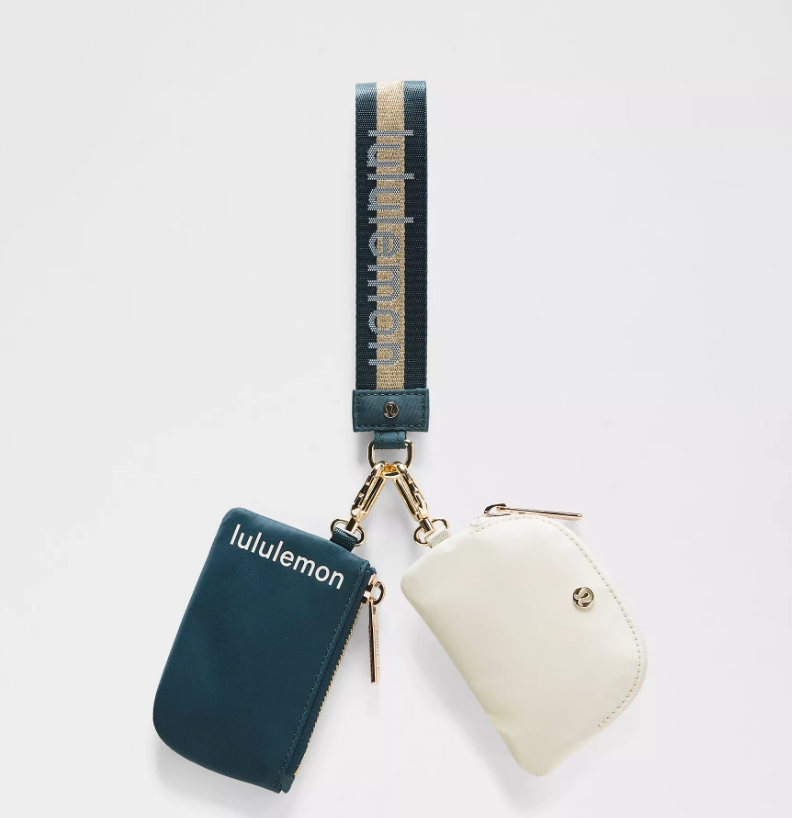 Lululemon - Dual Pouch Wristlet *Pre-orden