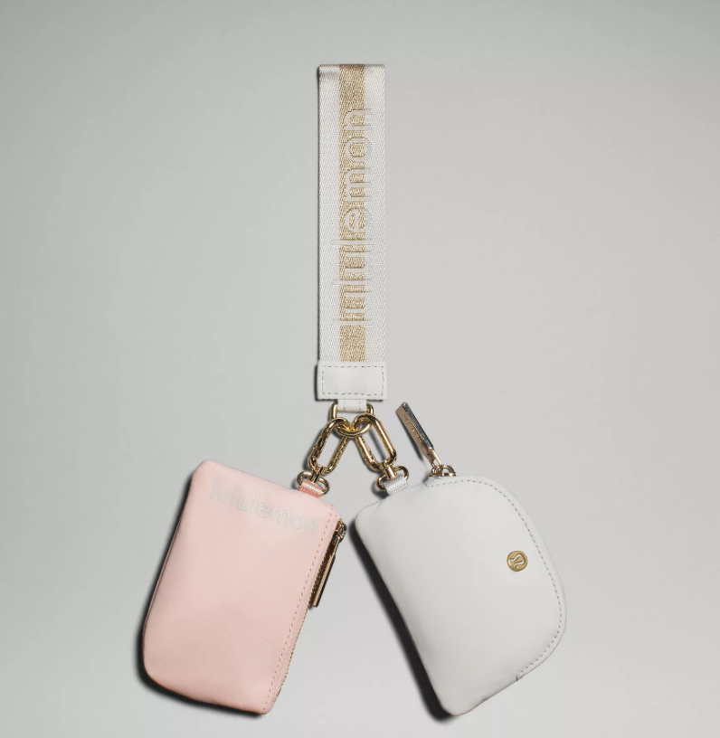 Lululemon - Dual Pouch Wristlet *Pre-orden