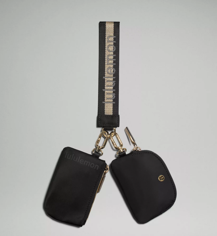 Lululemon - Dual Pouch Wristlet *Pre-orden