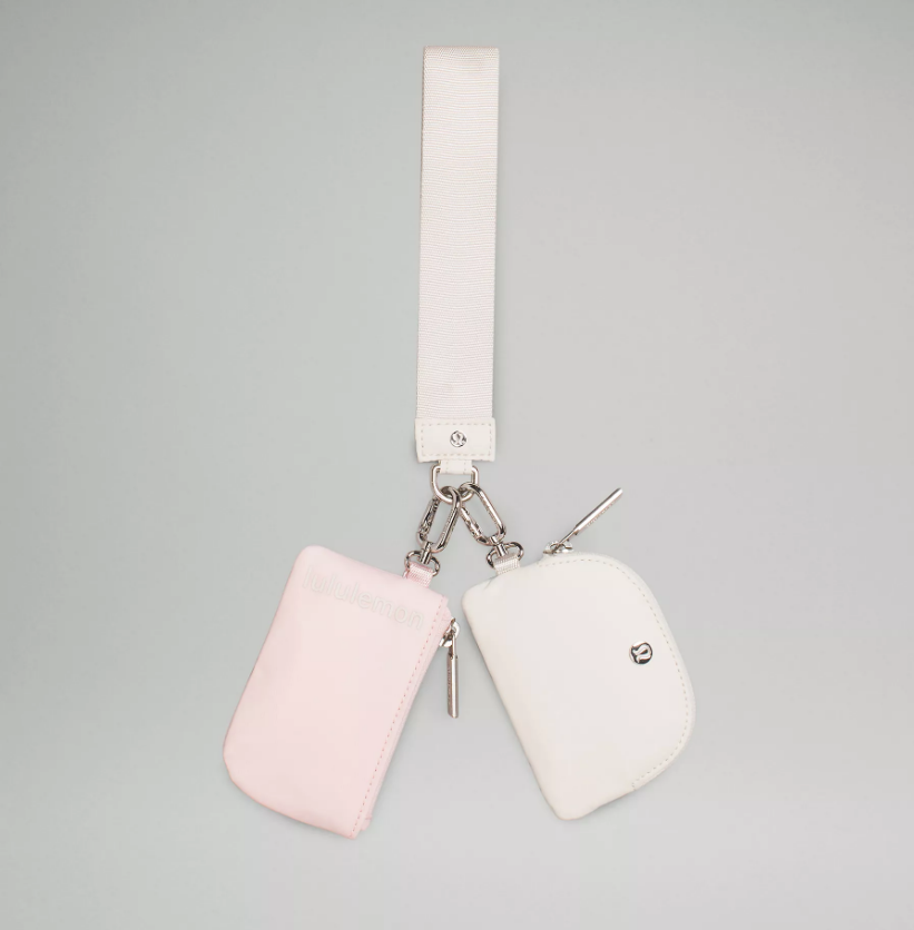 Lululemon - Dual Pouch Wristlet *Pre-orden