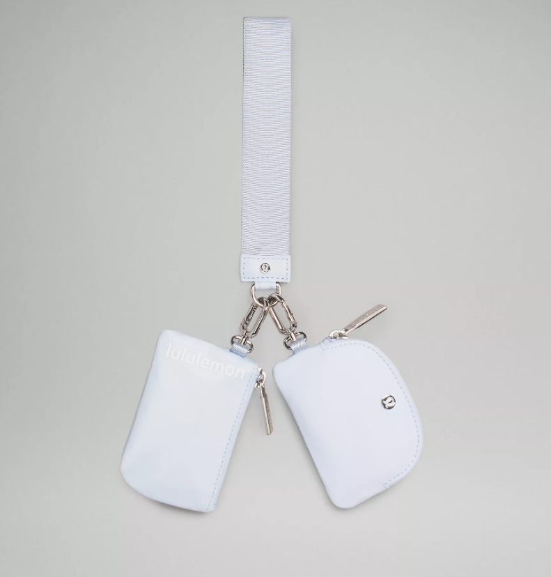 Lululemon - Dual Pouch Wristlet *Pre-orden